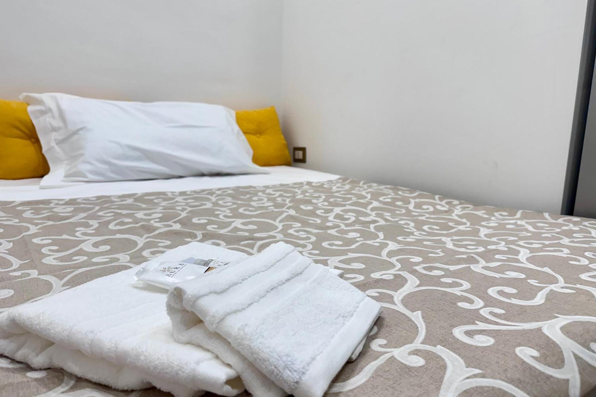 Eden Suite - Central Apartment With Balcony - Мольфетта Екстер'єр фото
