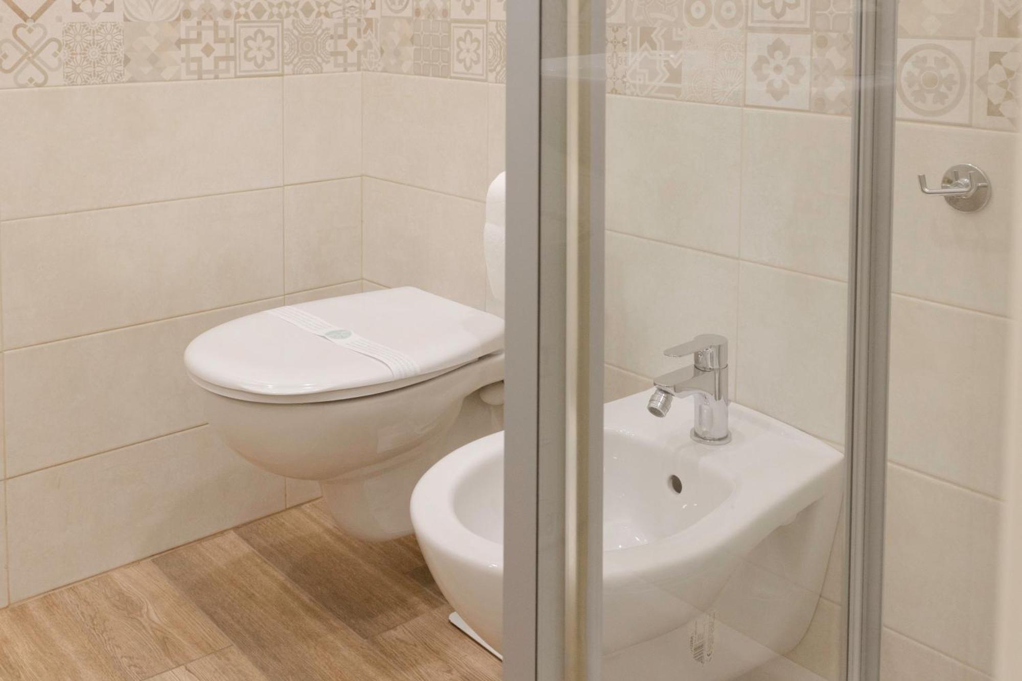 Eden Suite - Central Apartment With Balcony - Мольфетта Екстер'єр фото